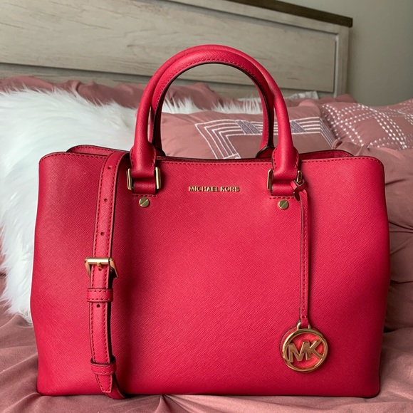 Michael Kors Handbags - Michael Kors Satchel